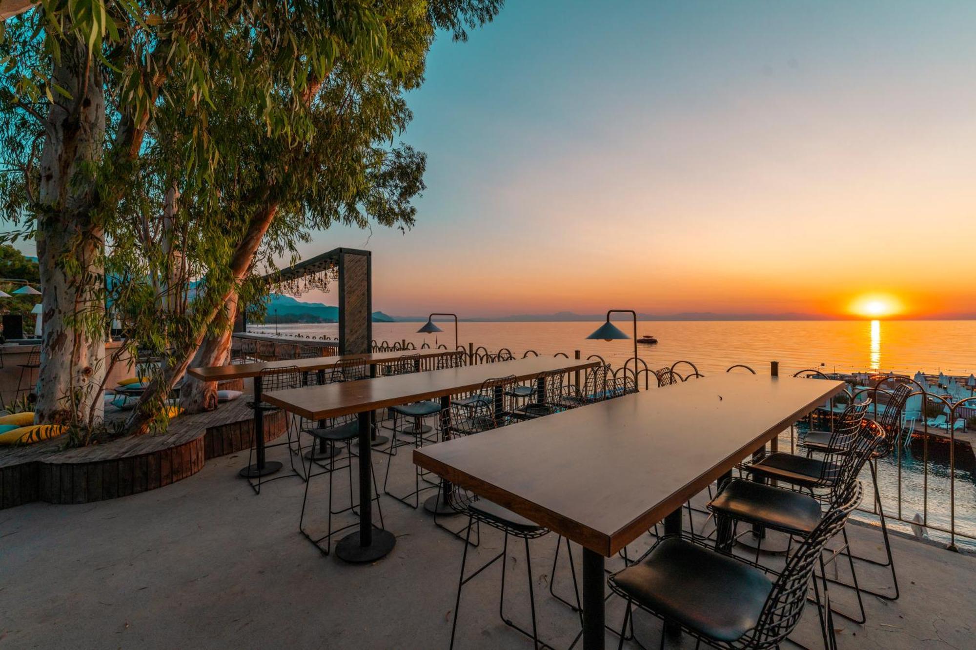 Doubletree By Hilton Antalya-Kemer All-Inclusive Resort Exterior photo