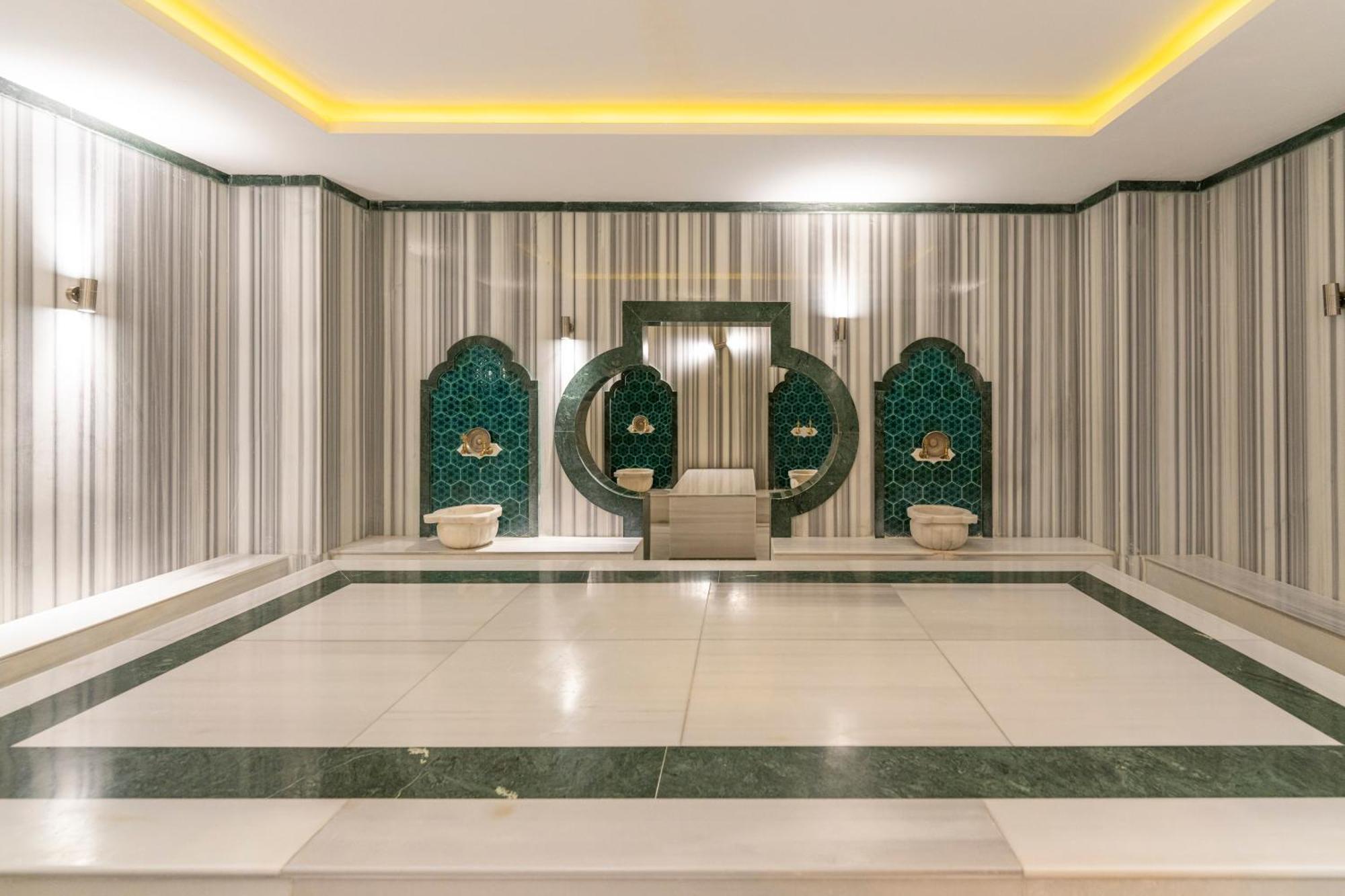 Doubletree By Hilton Antalya-Kemer All-Inclusive Resort Exterior photo