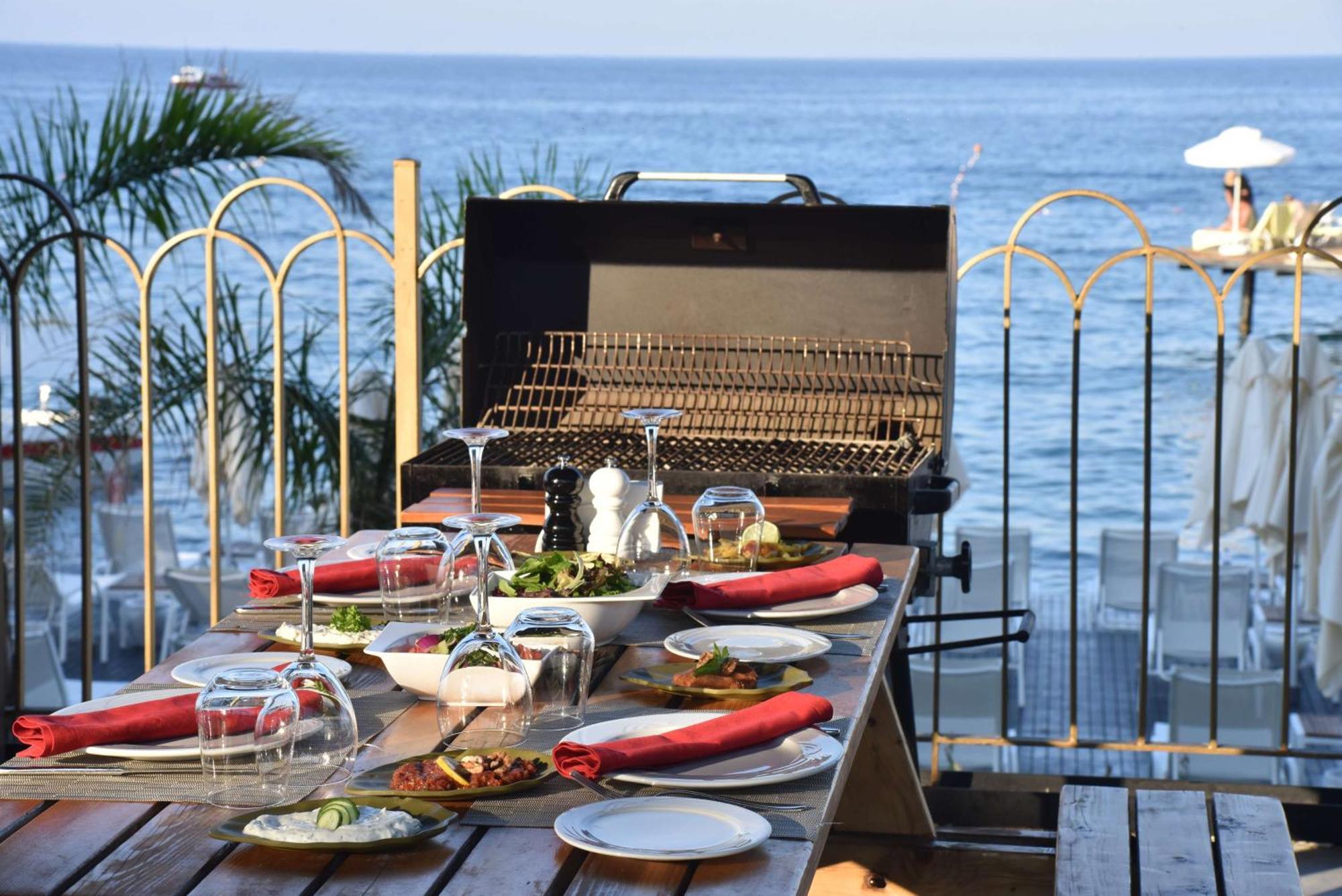 Doubletree By Hilton Antalya-Kemer All-Inclusive Resort Exterior photo